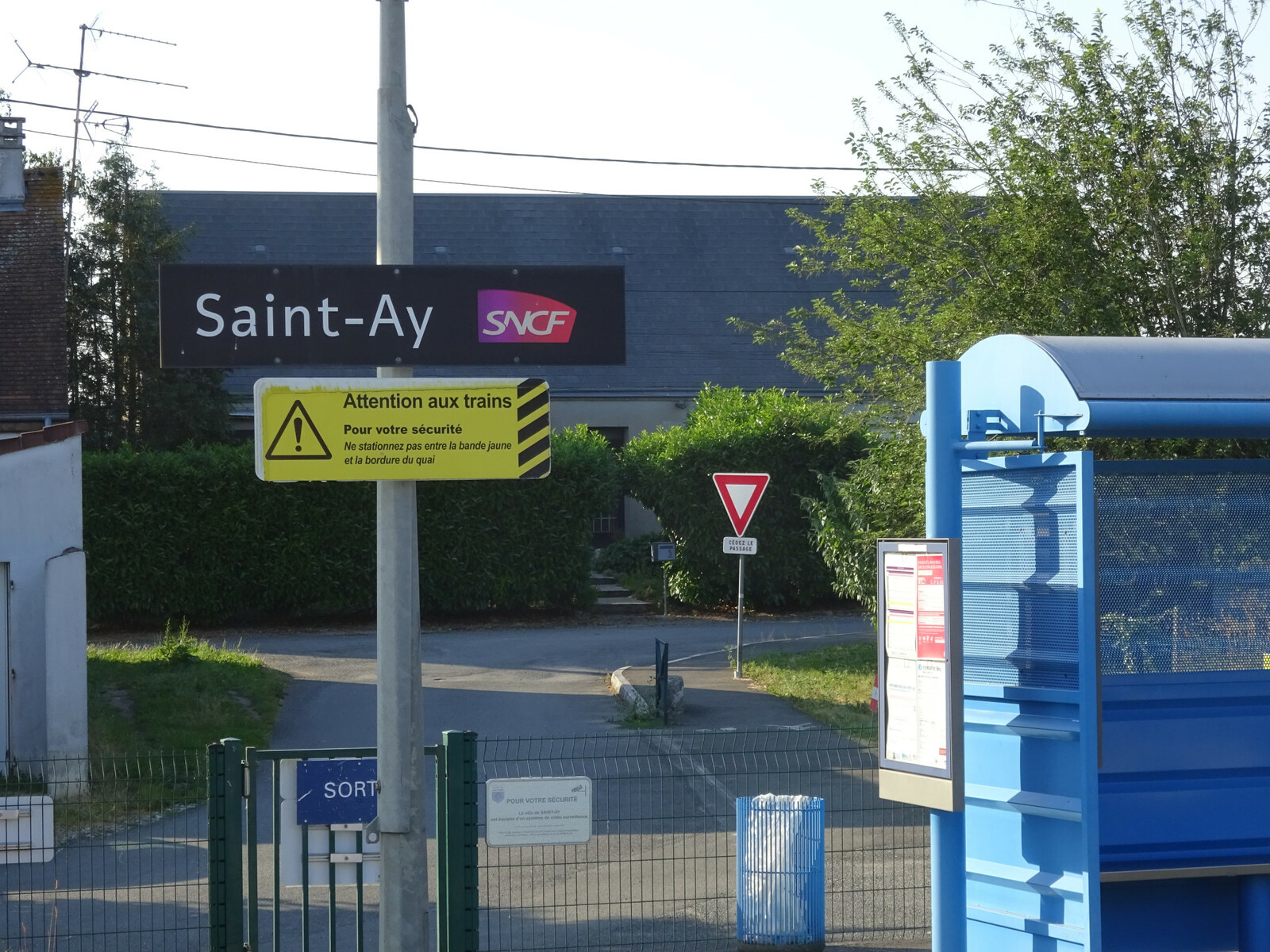 Gare de Saint-Ay
