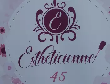 Esthéticienne 45